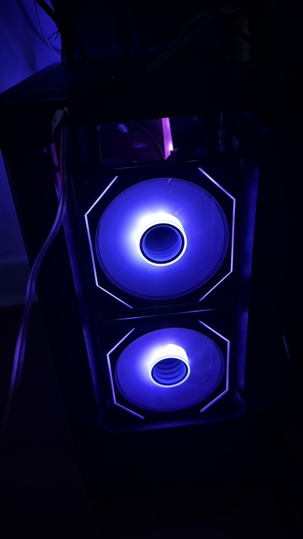 DARKROCK White R120 2-Pack 120mm Reverse Blade Infinite Design PC Fan customer photo 2