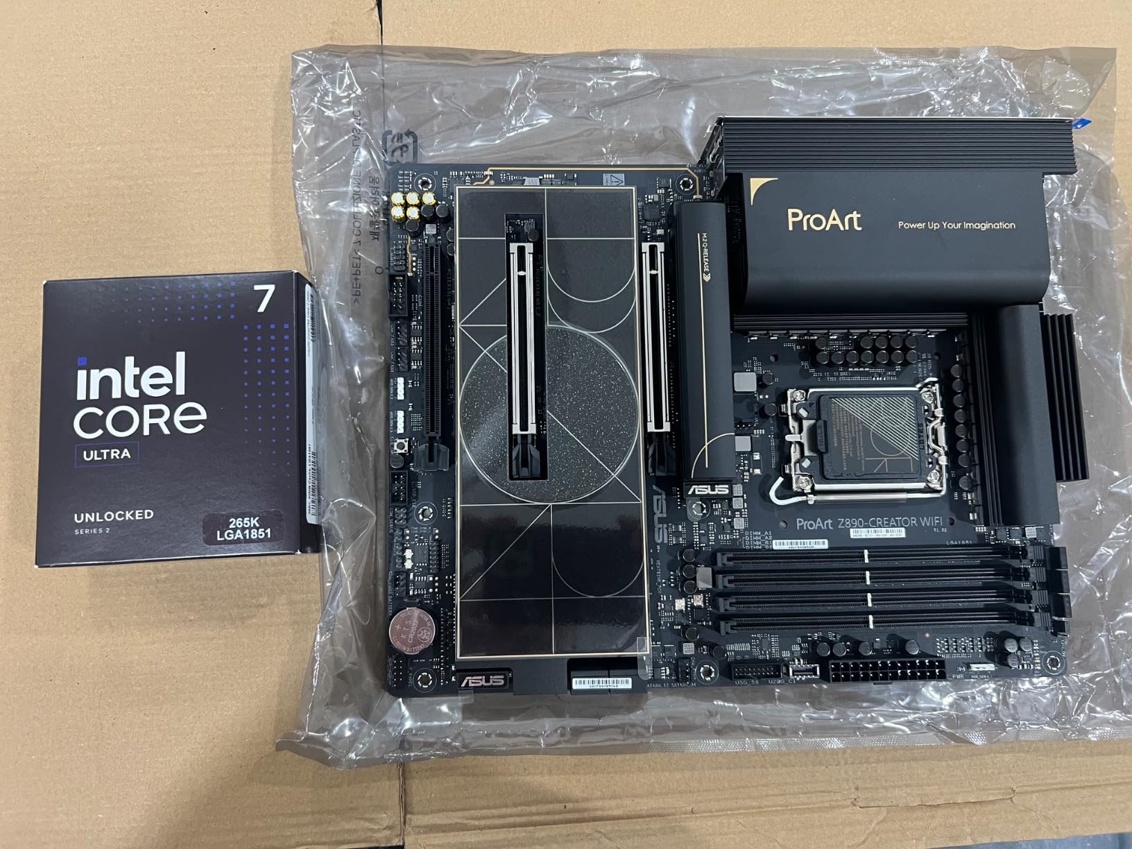 ASUS ProArt Z890-CREATOR WIFI Z890 LGA 1851 ATX Motherboard, Intel® Core™ Ultra Processor Series 2 Ready, 16+2+1+2 stages, PCIe® 5.0, DDR5, Thunderbolt™ 5 Type-C®, 10+2.5 Gb LAN, WiFi 7, 5x M.2, AI OC customer photo 1