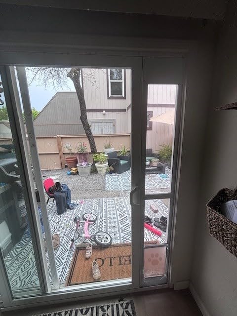 VEVOR Dog Door for Sliding Glass Door Medium Doggy Door for Sliding Doors customer photo 2