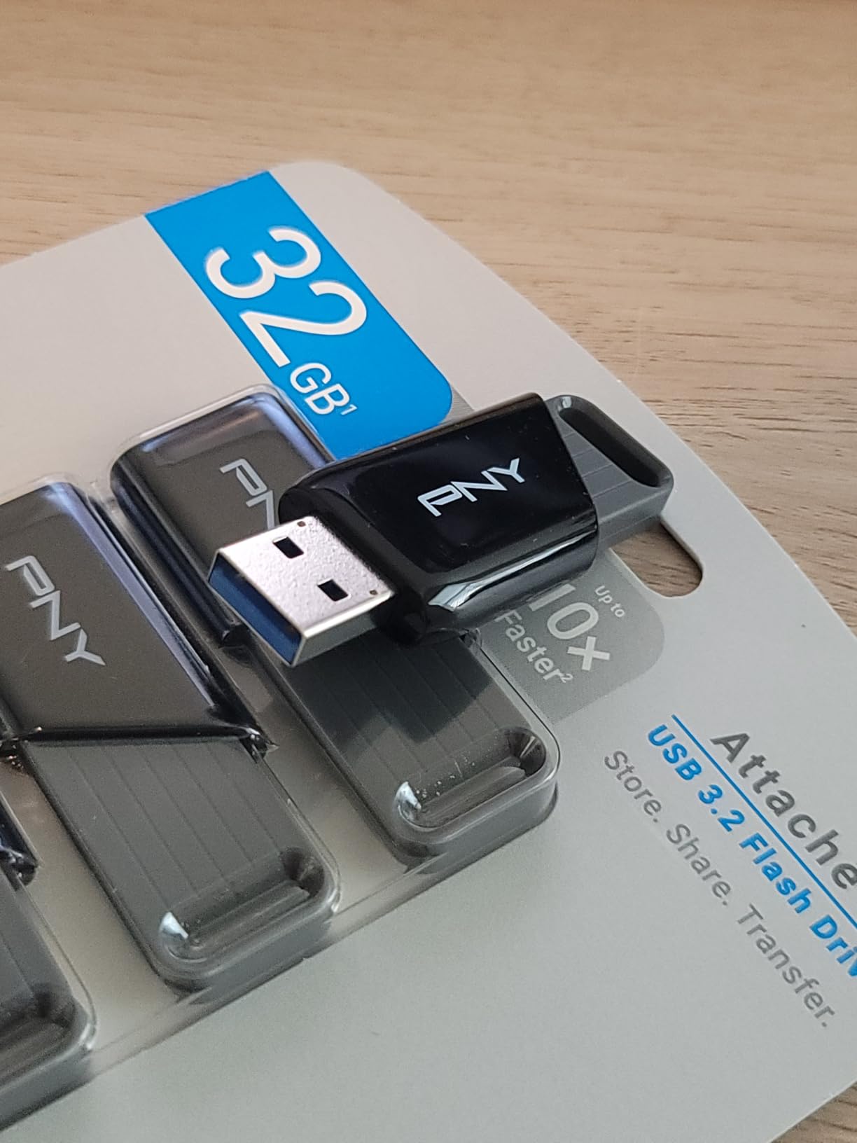 PNY 256GB Attaché X USB 3.2 Gen 1 Flash Drive customer photo 1