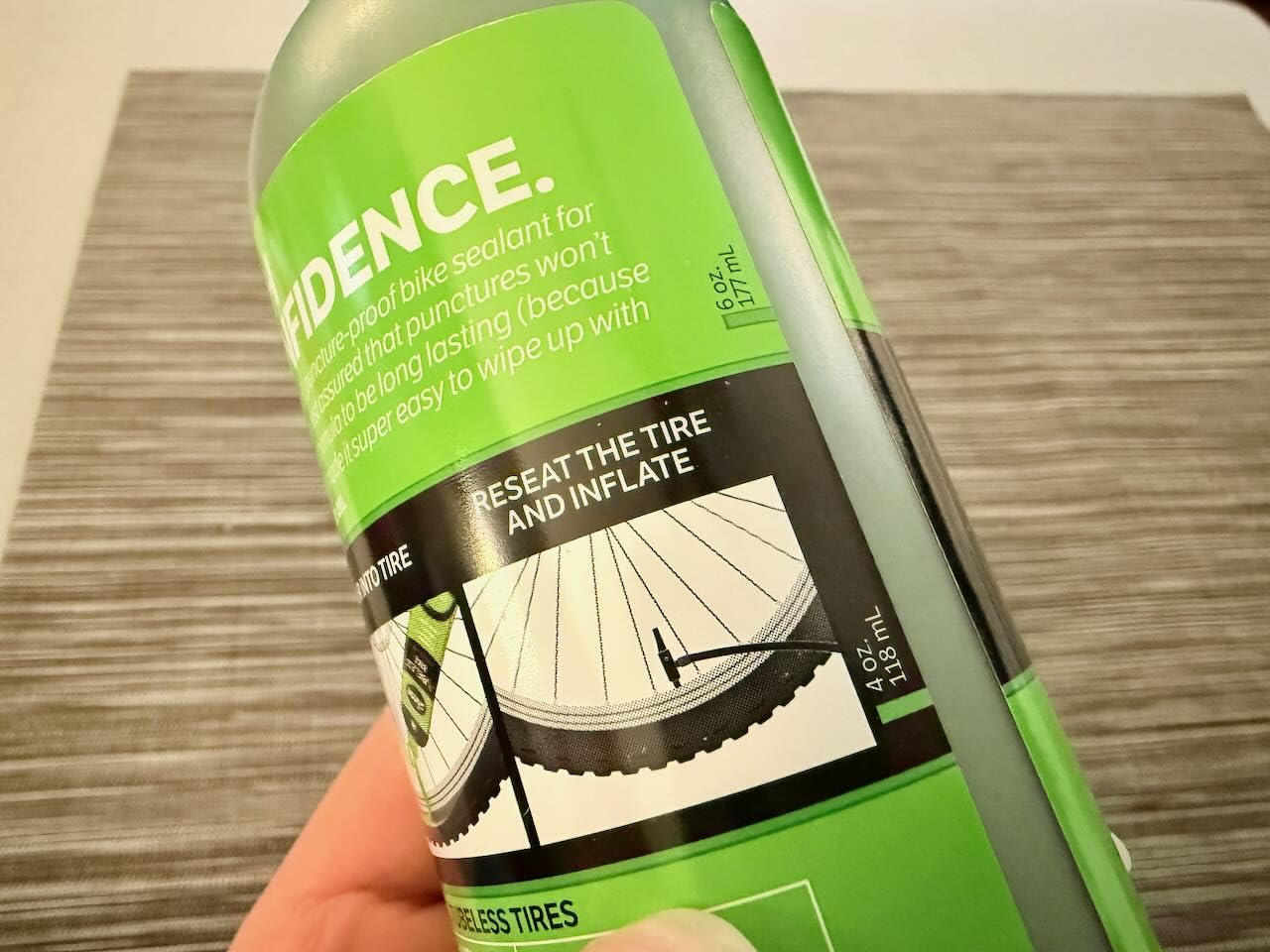 Slime 10216 Tubeless Bicycle Puncture Repair Tire Sealant, Prevent and Repair, Suitable for tubeless Bikes, Non-Toxic, Eco-Friendly, 8oz Bottle customer photo 1