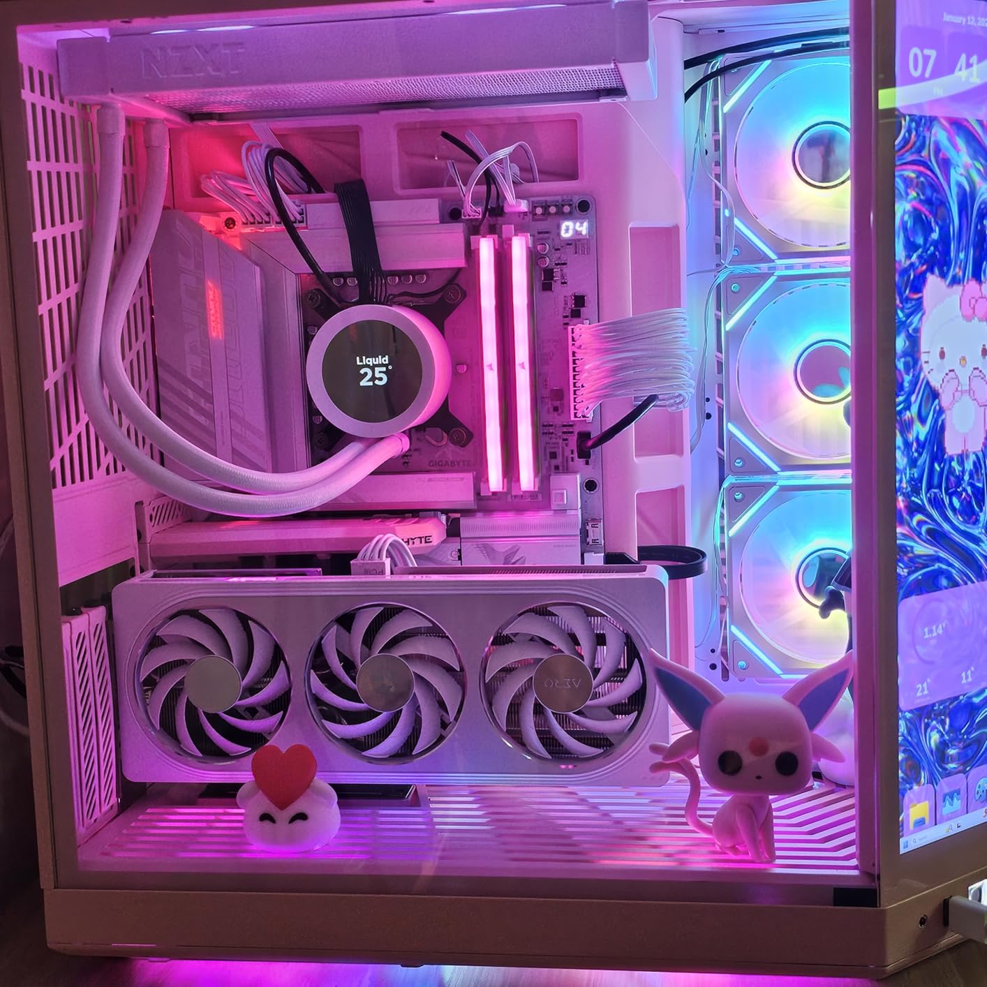 NZXT Kraken Plus 240 RGB - 240mm AIO CPU Cooler, LCD - Black customer photo 1