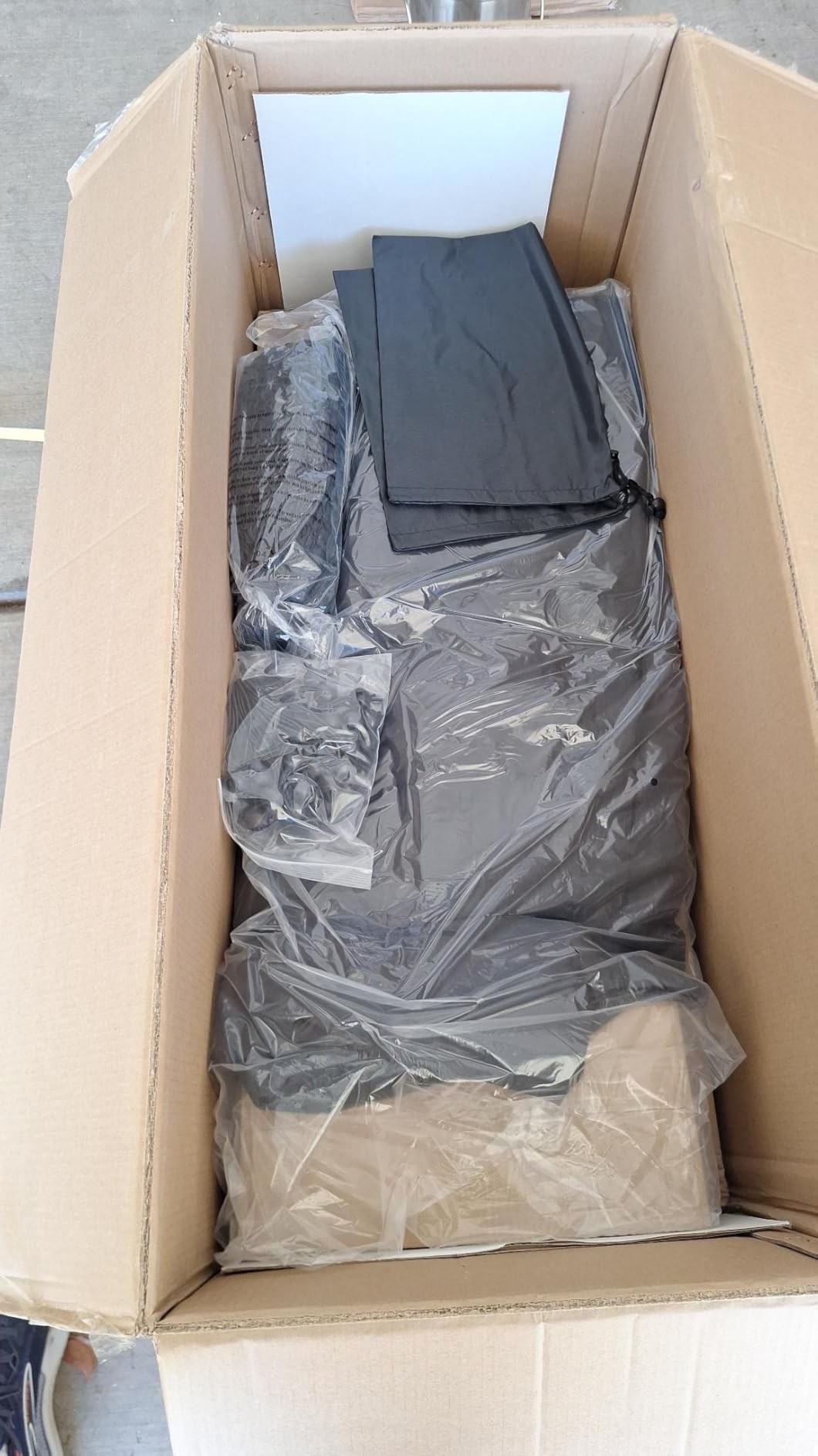 Diandian Golf Simulator Enclosure Kit 10 x 8 ft with 4K-Ready Impact Screen customer photo 2