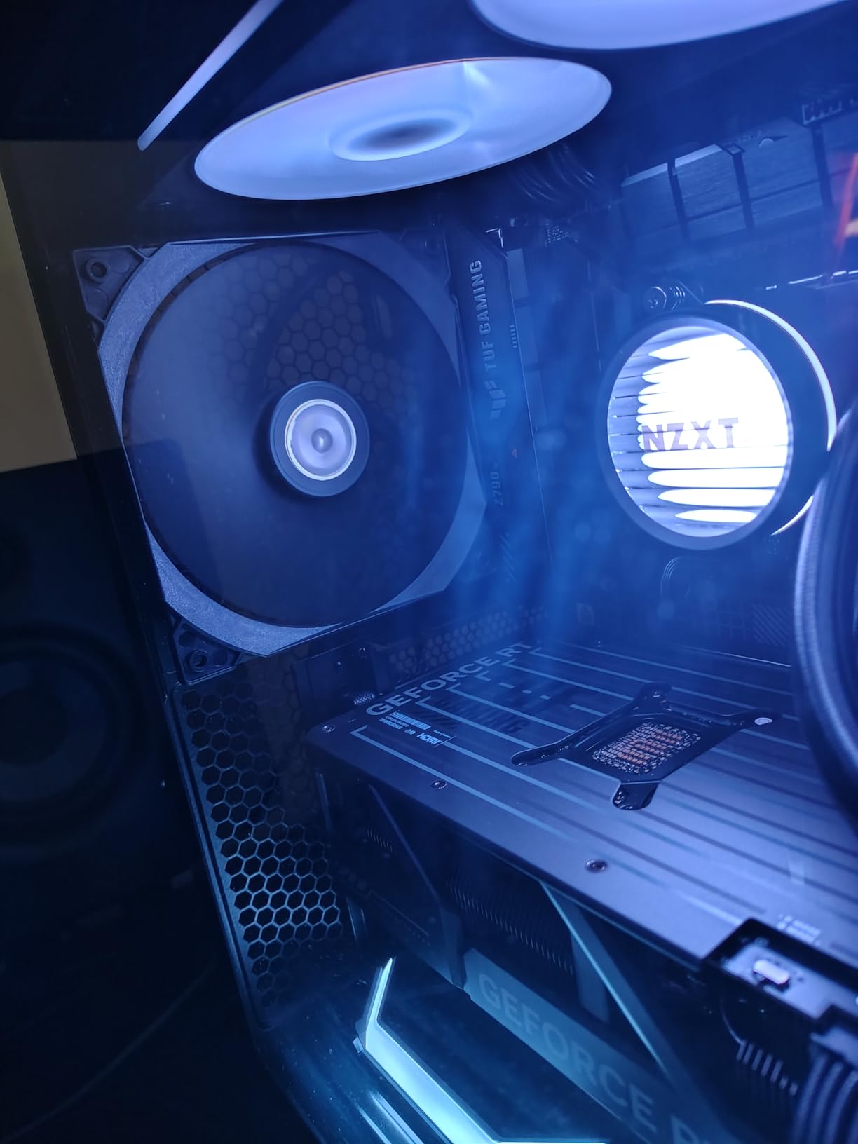 NZXT Kraken Core 240 RGB - 240mm AIO CPU Cooler - Black customer photo 1