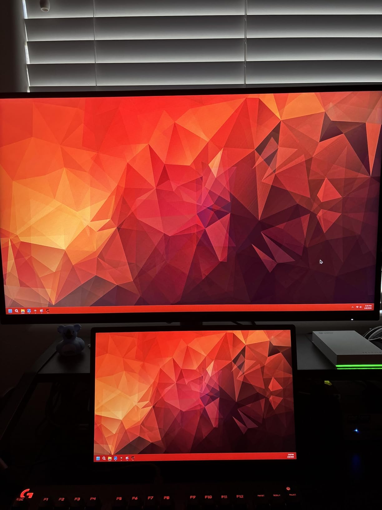 KTC 27 Inch Gaming Monitor 4K, Dual Mode UHD 160Hz & FHD 320Hz, PD 90W Type-C, HDR 400, Fast IPS, 125% sRGB, Adaptive Sync, HDMI 2.1&DP 1.4, Eye Care, Tilt/Swivel/Pivot/Height Adjustment, VESA, H27P6 customer photo 2