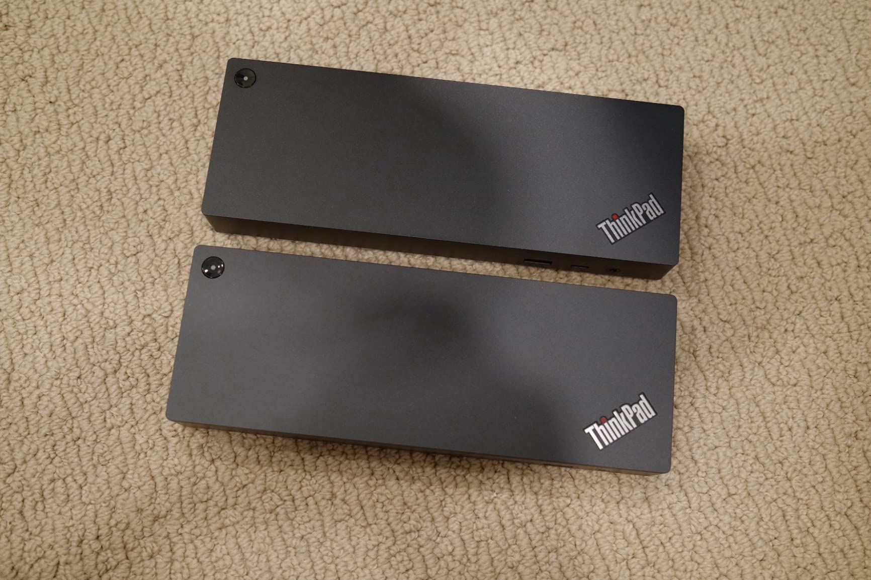 Lenovo ThinkPad Thunderbolt 4 Smart Dock Gen 2 7500, Multiple Display Support, Integrated 1M Thunderbolt 4 Cable, Remote Hardware Management, 40Gbps Data Speed, 100W Power Delivery, Black customer photo 1