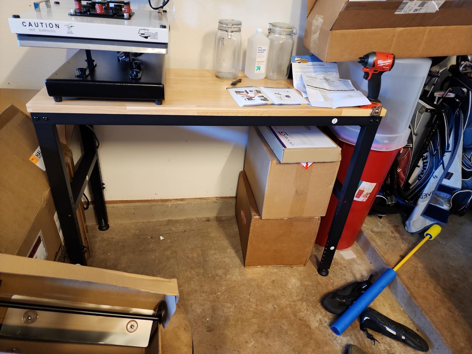VEVOR 60-inch Adjustable Workbench, 1500 lbs Load Capacity, Garage Workbench with Drawer, Power Outlet, Wheels, and Pegboard, Heavy Duty Oak Wood Top Work Table for Garage, Workshop, Office, and Home customer photo 1